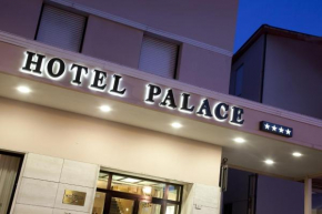 Гостиница Palace Hotel  Чивитанова-Марке